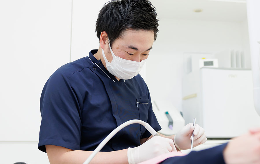 虫歯・歯周病など様々な治療を